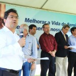 Déda inaugura a primeira biofábrica de mudas vegetais de Sergipe -