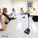 Governador recebe comissão de engenheiros no Palácio dos Despachos   -