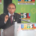 Edvaldo e ministro das Cidades assinam convênio para novas habitações  - Roseane Patrício