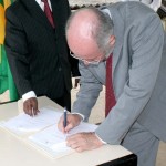 Transmissão do cargo de secretário teve continuidade na Seed - Fotos: Ascom/Seed