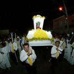 Governador prestigia procissão em homenagem a N. Sra. Aparecida no Bugio  -