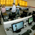 Governo entrega escola reformada e ampliada no bairro Coqueiral -