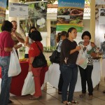 Pequenos produtores participam da 1ª Feira Agroecológica de Sergipe - A primeiradama Eliane Aquino