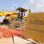 Seinfra libera trânsito na avenida Euclides Figueiredo no Santos Dumont - Vamor Barbosa
