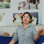 Andresa Menezes Oliveira (de amarelo)