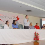 Governador em exercício e primeiradama participam de reunião de mobilização contra a dengue  -