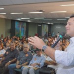 Governador em exercício e primeiradama participam de reunião de mobilização contra a dengue  -
