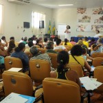 Líderes comunitários discutem maneiras de enfrentar e prevenir uso do crack - Fotos: Edinah Mary/Seides