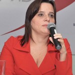 Encontro BrasilCanadá discute enfrentamento ao crack e outras drogas - A diretora de Atenção Psicossocial da SES