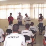 Sejuc forma profissionais e assegura novos cidadãos para Sergipe - Secretário de Justiça entrega certificado visando a ressocialização / Fotos: Sthepanie Matos/Sejuc