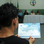Renascer entrega novos certificados de qualificação profissional a adolescentes - Entrega de certificados da Fundação Renascer