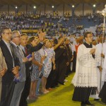 Déda participa da missa de encerramento do Congresso Eucarístico -