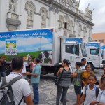 Déda entrega 13 caminhões para integrar Programa do Leite em SE -