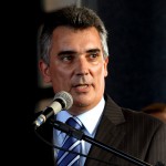 Governador participa da posse do novo secretário de Estado da Saúde -