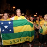 Governador Marcelo Déda prestigia última noite do PréCaju 2011 e recebe carinho popular -
