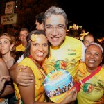 Governador Marcelo Déda prestigia última noite do PréCaju 2011 e recebe carinho popular -