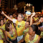 Governador Marcelo Déda prestigia última noite do PréCaju 2011 e recebe carinho popular -