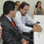 Banese libera crédito para ceramistas de Itabaianinha - Empresário ceramista assina o seu contrato
