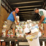 Vítimas da seca em Lourdes e Itabi recebem cestas básicas do Estado - Beneficiária Aparecida Santos