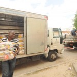 Transparência marca entrega de cestas de alimentos a vítimas da estiagem -