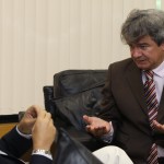 o advogado Carlos Alberto Menezes e o governador Marcelo Déda