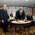 Governador Marcelo Déda empossa oficialmente sete novos secretários  - Foto: Marcos Rodrigues/ASN