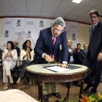 Governador Marcelo Déda empossa oficialmente sete novos secretários  - Foto: Marcos Rodrigues/ASN