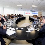 Governador acompanha reunião do Comitê Gestor do 'Pacto pela Vida' em Pernambuco - O governador de Pernambuco