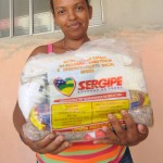 Vítimas da seca em Lourdes e Itabi recebem cestas básicas do Estado - Beneficiária Aparecida Santos
