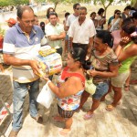 5 mil cestas de alimentos doadas pelo Estado - A secretária de Estado da Inclusão Social