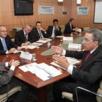 Déda busca recursos para a conclusão da ponte Gilberto Amado - Fotos: José Varella