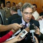 NOTA  Déda comenta o falecimento do exvicepresidente José Alencar - Foto: Marcos Rodrigues/ASN