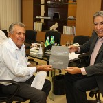 Déda apresenta projeto para novo centro de treinamento à FSF - Marcelo Déda reuniuse com o presidente da Federação Sergipana de Futebol (FSF)