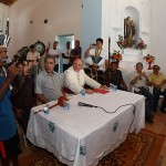 Déda é recebido com festa pelos índios xocós ao entregar a restauração da Igreja de São Pedro   - Foto: Mario Sousa