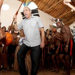 Déda é recebido com festa pelos índios xocós ao entregar a restauração da Igreja de São Pedro   - Foto: Mario Sousa