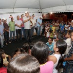 Déda inaugura praça no povoado Linda França