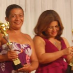 Banese recebe troféu da Associação dos Deficientes Visuais de Sergipe  - Maria Faustino
