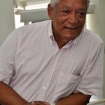 Secretário de Saúde discute isonomia salarial de médicos com Sindimed -
