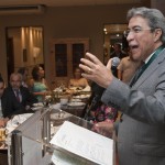 Déda recebe de prefeitos de todo o Brasil a Medalha Célio de Castro - O governador Marcelo Déda com o prefeito de Aracaju Edvaldo Nogueira e o deputado Almeida Lima