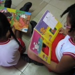 Crianças descobrem a magia da literatura durante 'Mês do Livro Infantil' - Fotos: Fabiana Costa/Secult