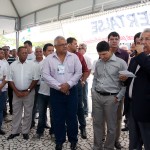 Governador em exercício prestigia entrega de novos ônibus -