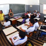 Governador em exercício anuncia reforma da escola estadual onde iniciou seus estudos -