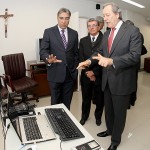 Déda recebe o presidente do TSE e anuncia recadastramento biométrico em SE -