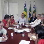 durante reunião com a classe / Fotos: Ascom/Seed