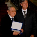 Autoridades são homenageadas no aniversário de um ano do PMOC -