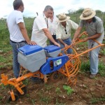 Emdagro de Monte Alegre realiza demonstração de método em Plantio Direto - Fotos: Ascom/Emdagro