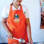 Merendeiras recebem certificado do curso de Educação Alimentar - Fotos: Ascom/Seed