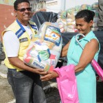 Seides entrega alimentos doados pela Defesa Civil Nacional aos quilombolas - Fotos: Edinah Mary/Seides