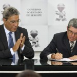 Déda assina Termo de Cooperação visando eliminar os casos de nascimentos não registrados -