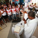 Centro de Oncologia comemora o Dia das Mães com festa -